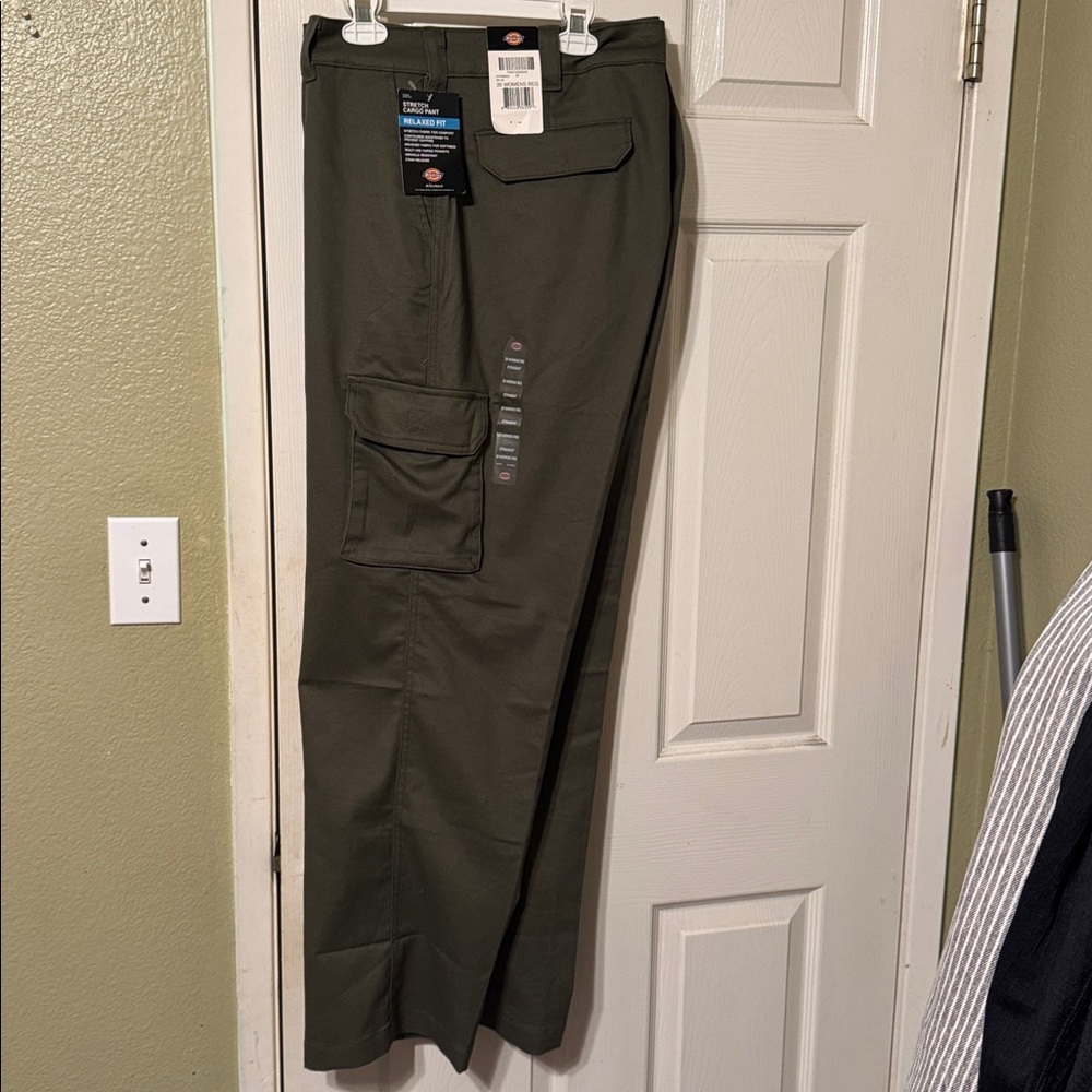 Dickies Stretch Cargo Pant NWT